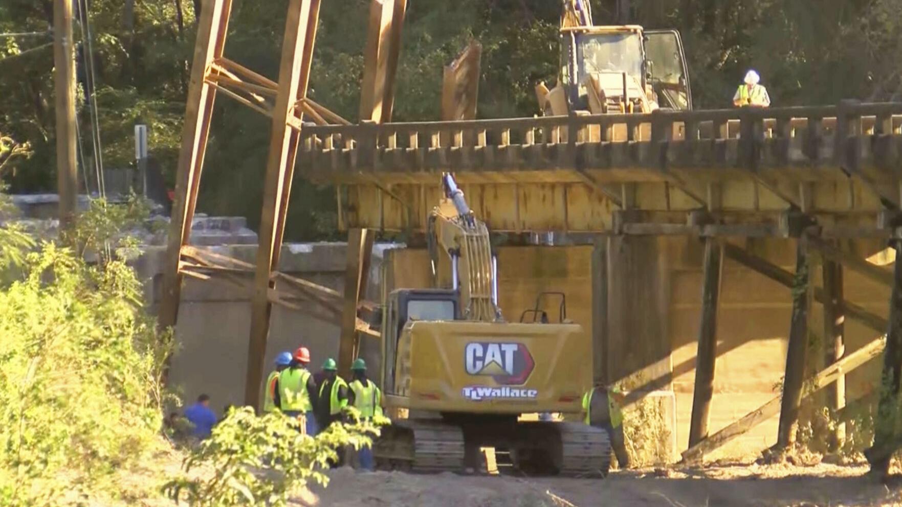 Company says it's cooperating in investigation of Mississippi bridge collapse that killed 3 workers